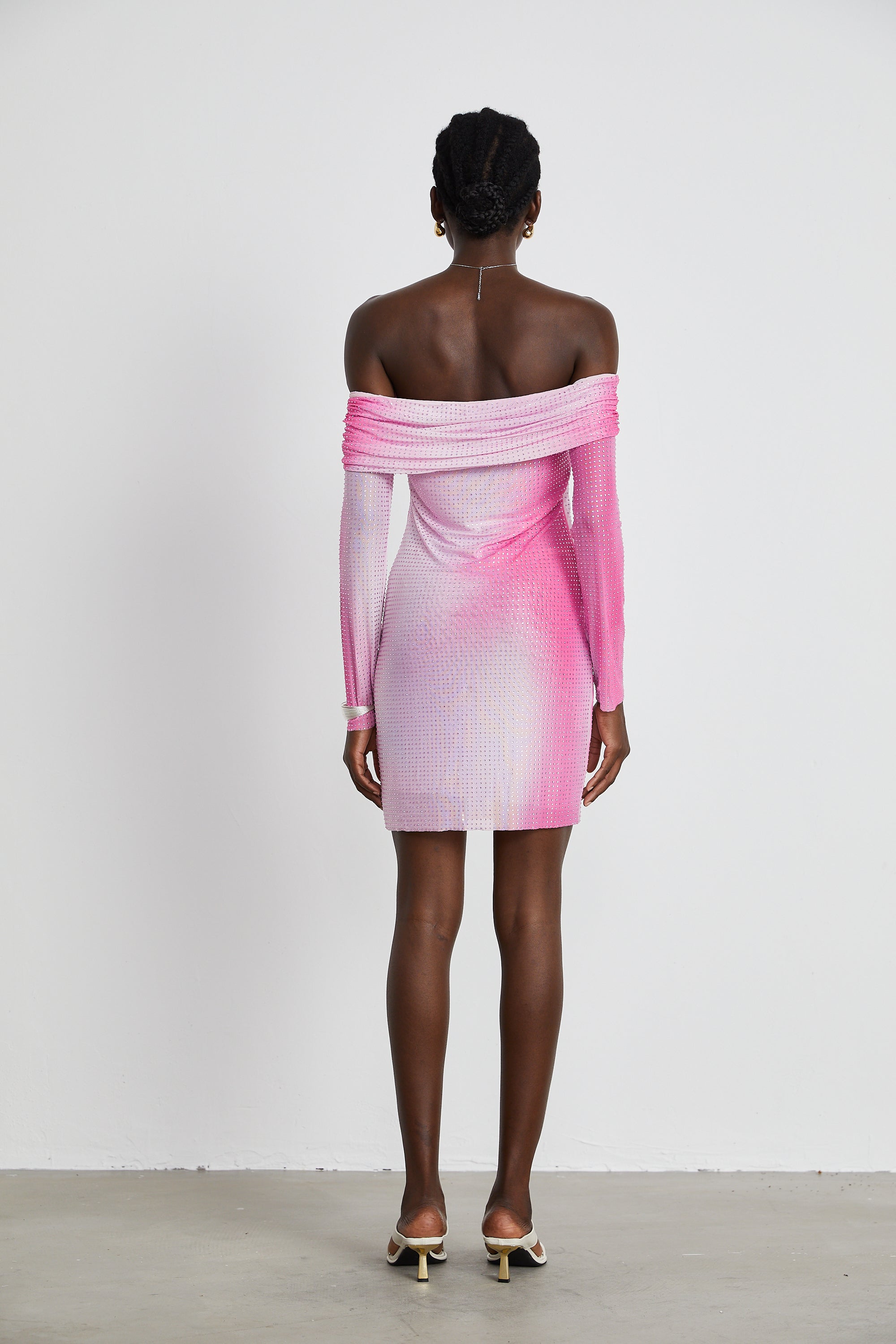 Andréa İşlemeli Omuzları Açık Mini Elbise