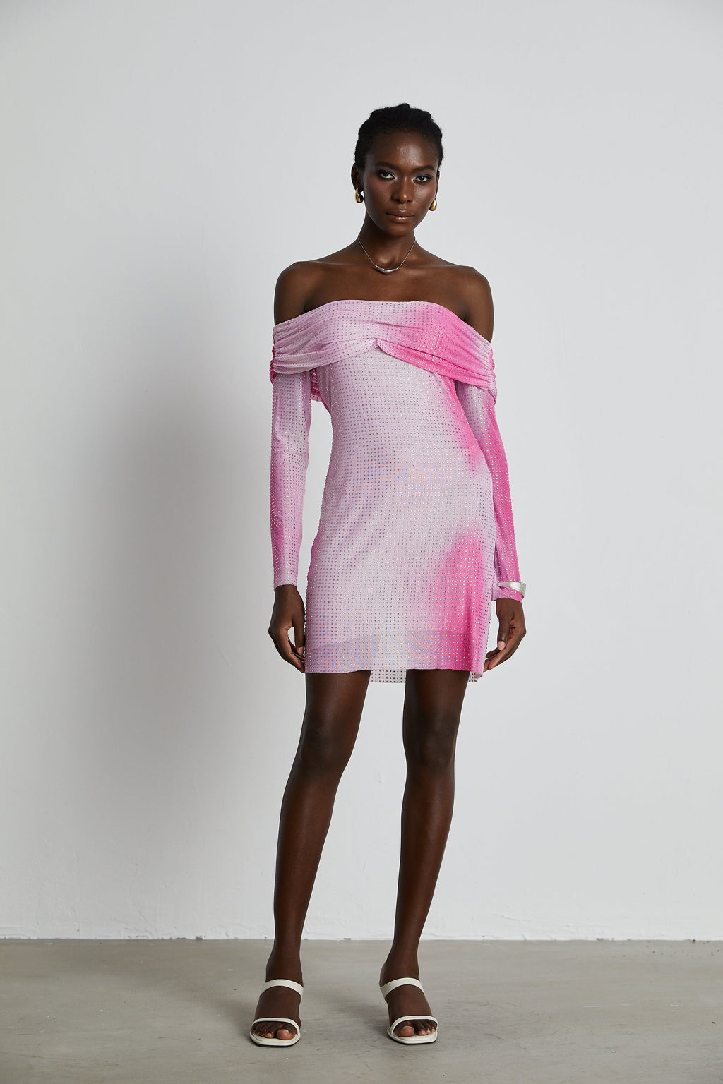 Andréa İşlemeli Omuzları Açık Mini Elbise