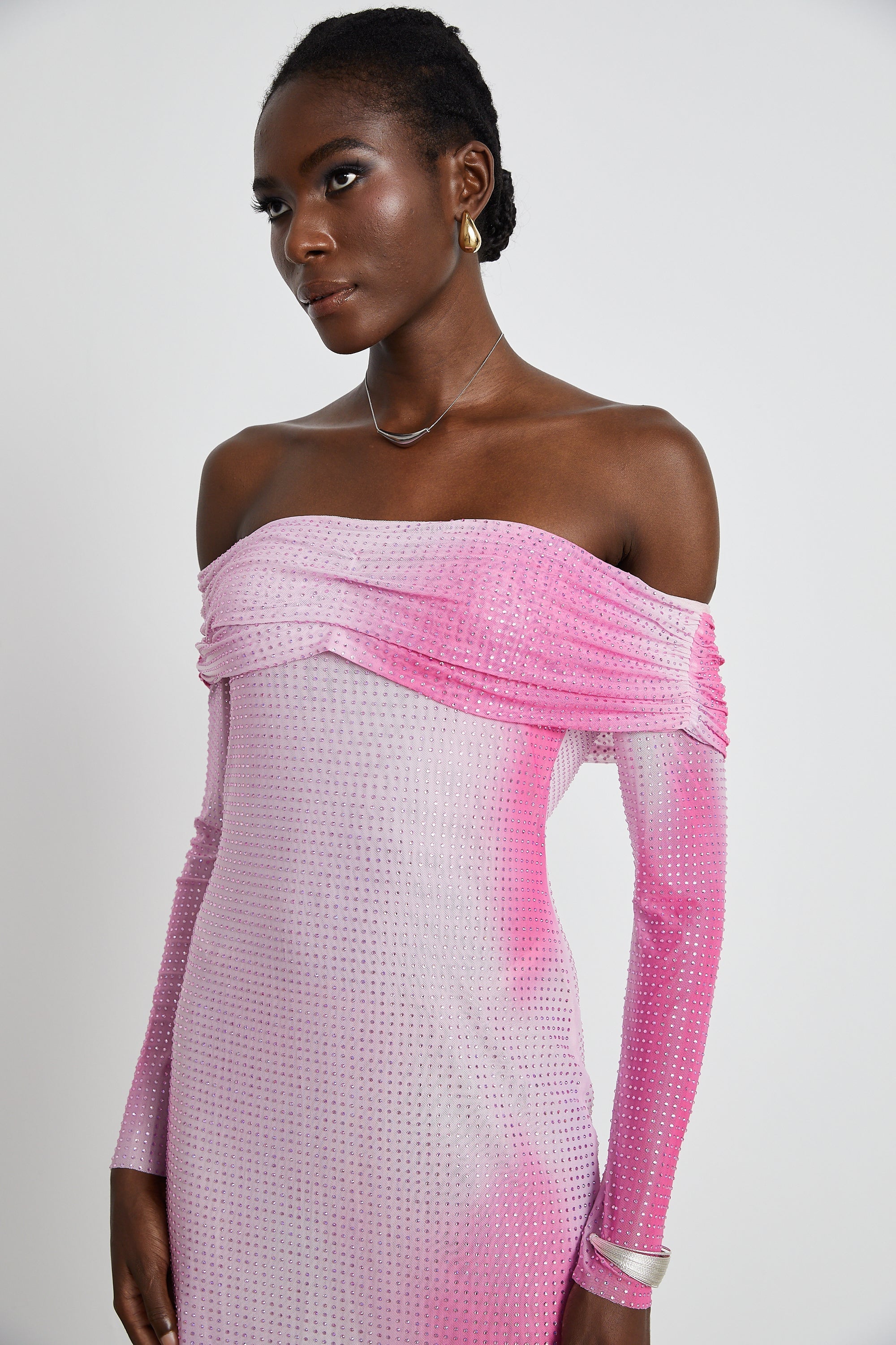 Andréa İşlemeli Omuzları Açık Mini Elbise