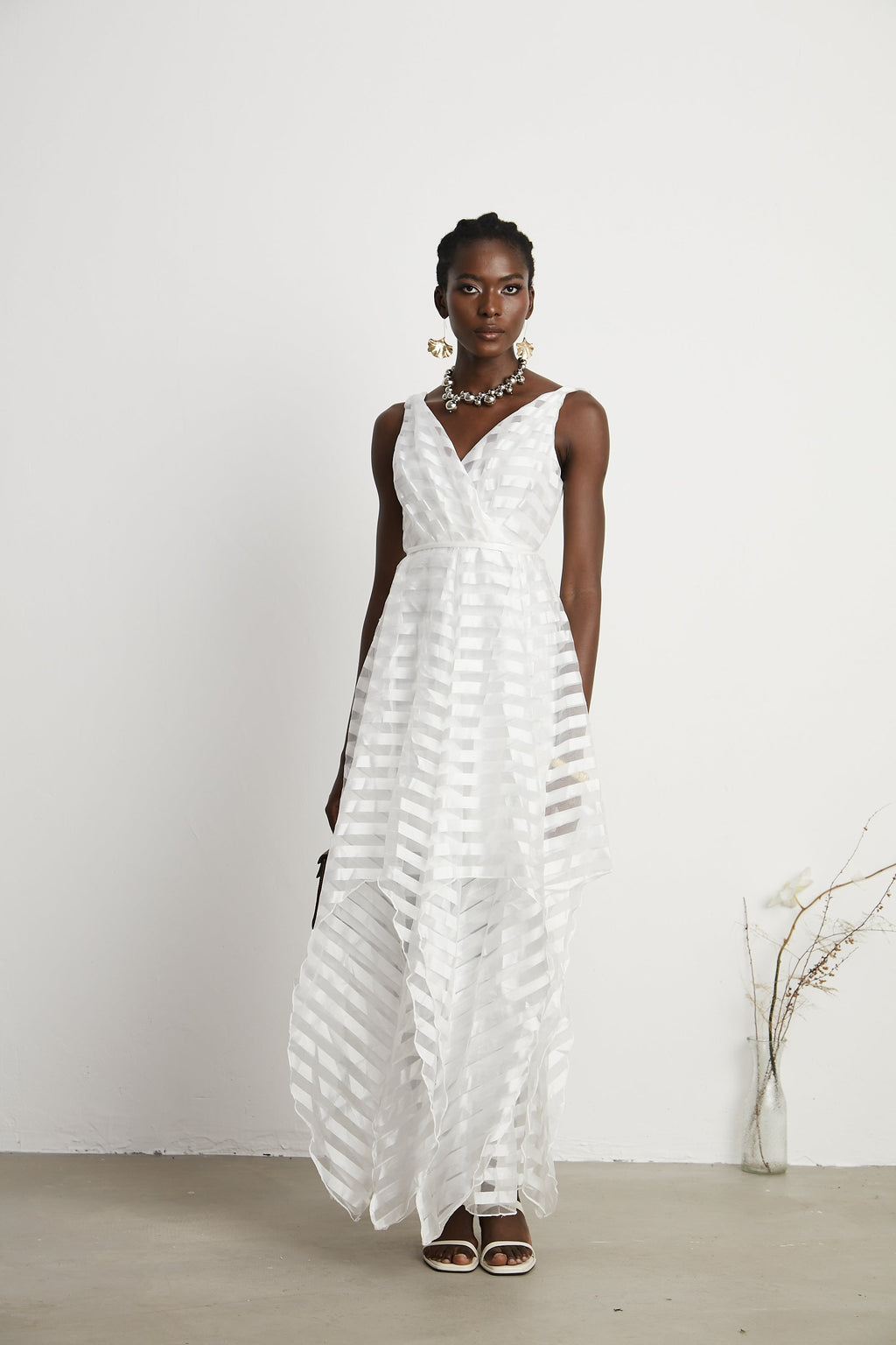 Aimée V Yaka Çizgili Tül Desenli Midi Elbise