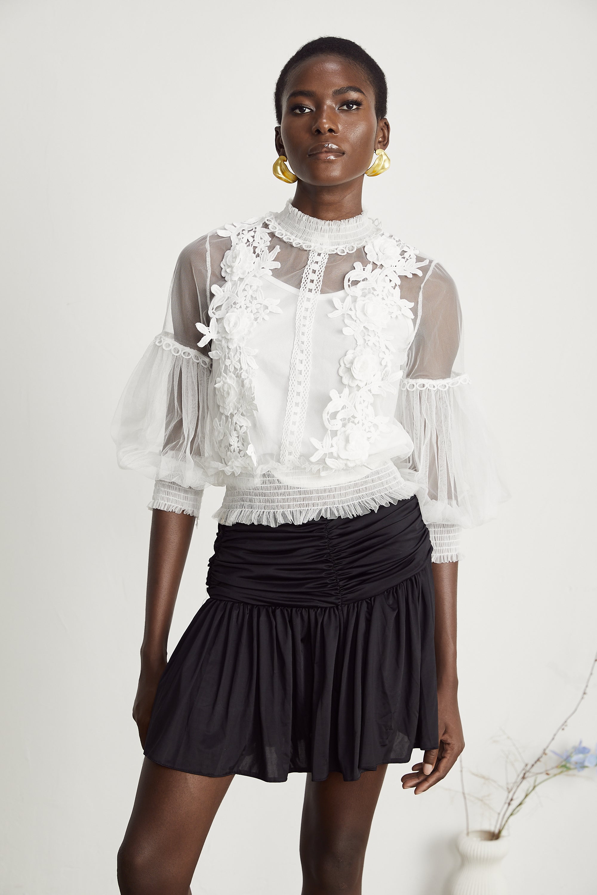 Aiza Çiçekli Yarı Transparan Üst