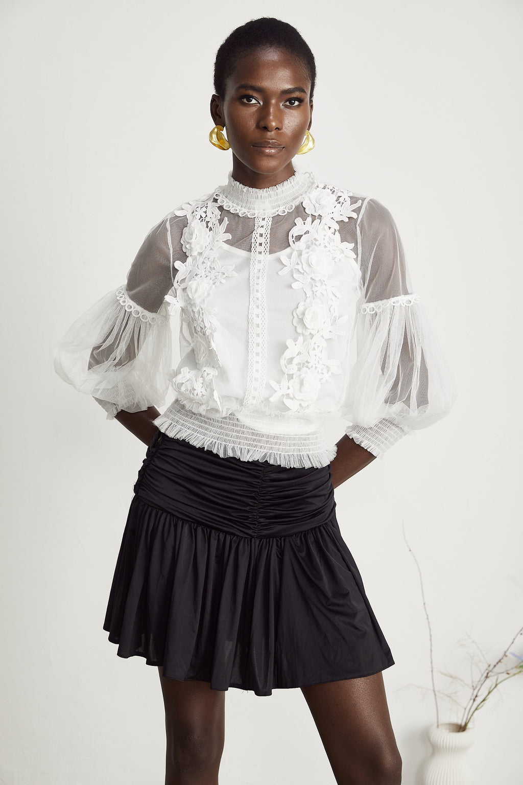 Aiza Çiçekli Yarı Transparan Üst