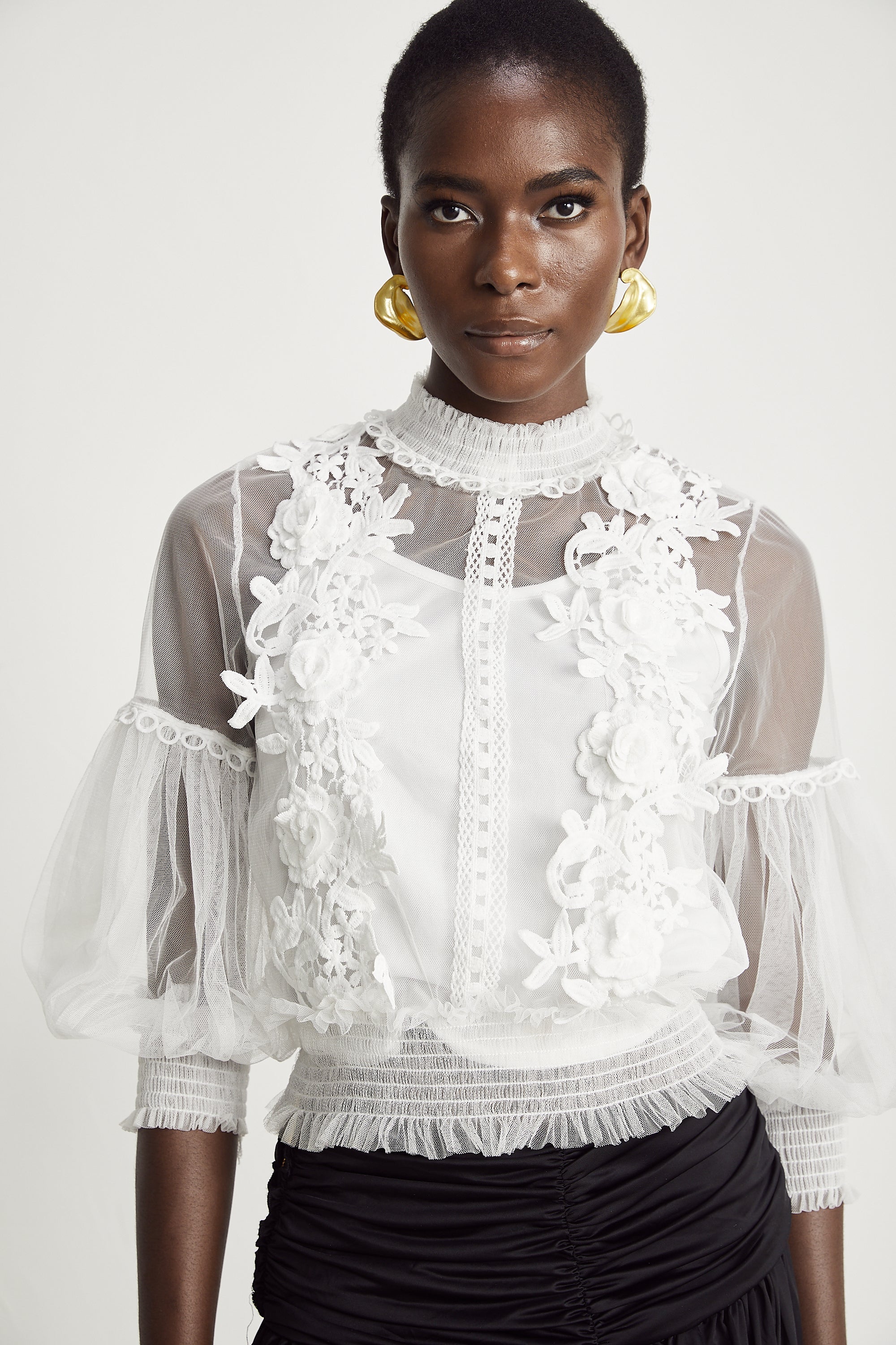 Aiza Çiçekli Yarı Transparan Üst