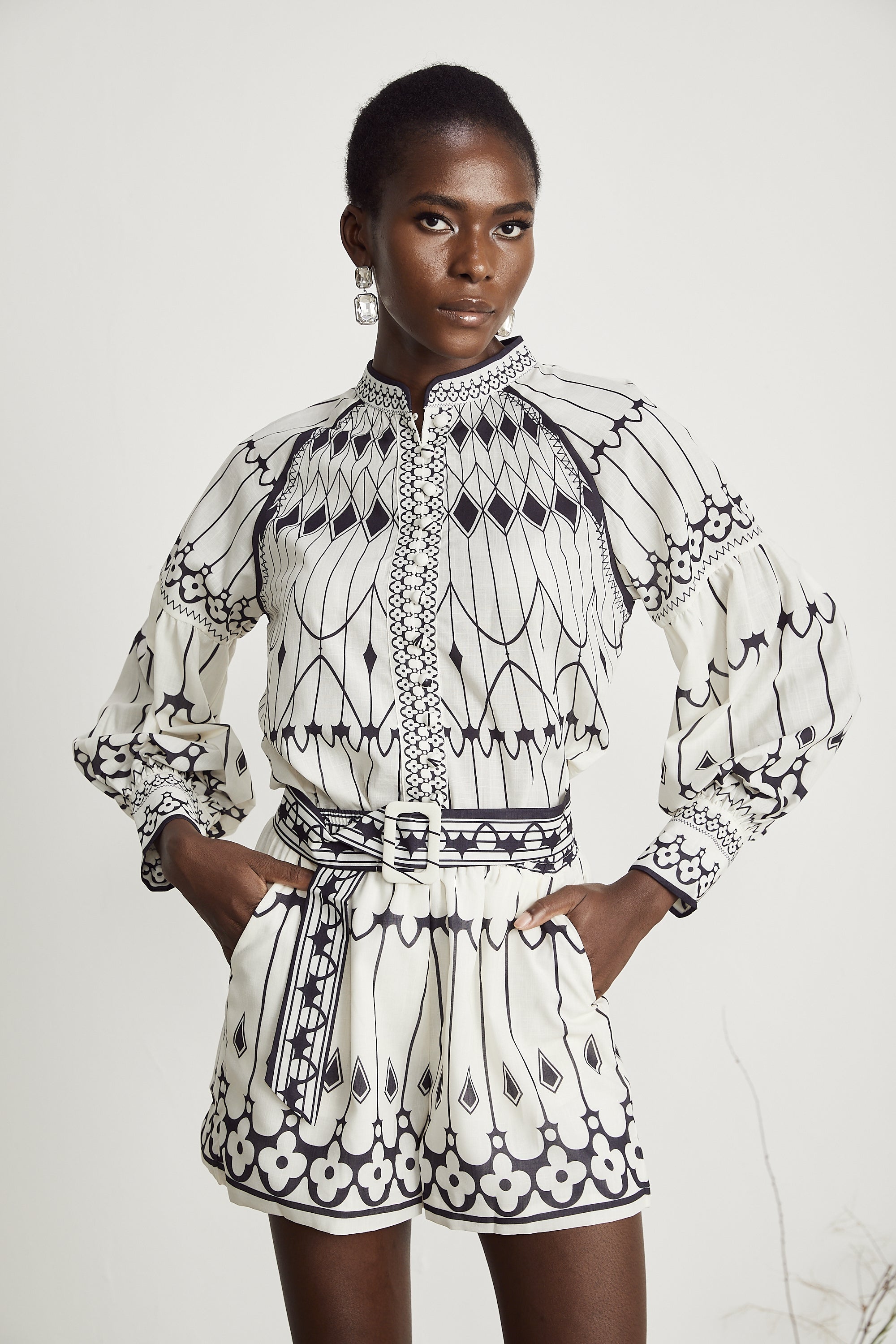 Allie Grafik Baskılı Gömlek Ve Şort Eşleştirme Seti