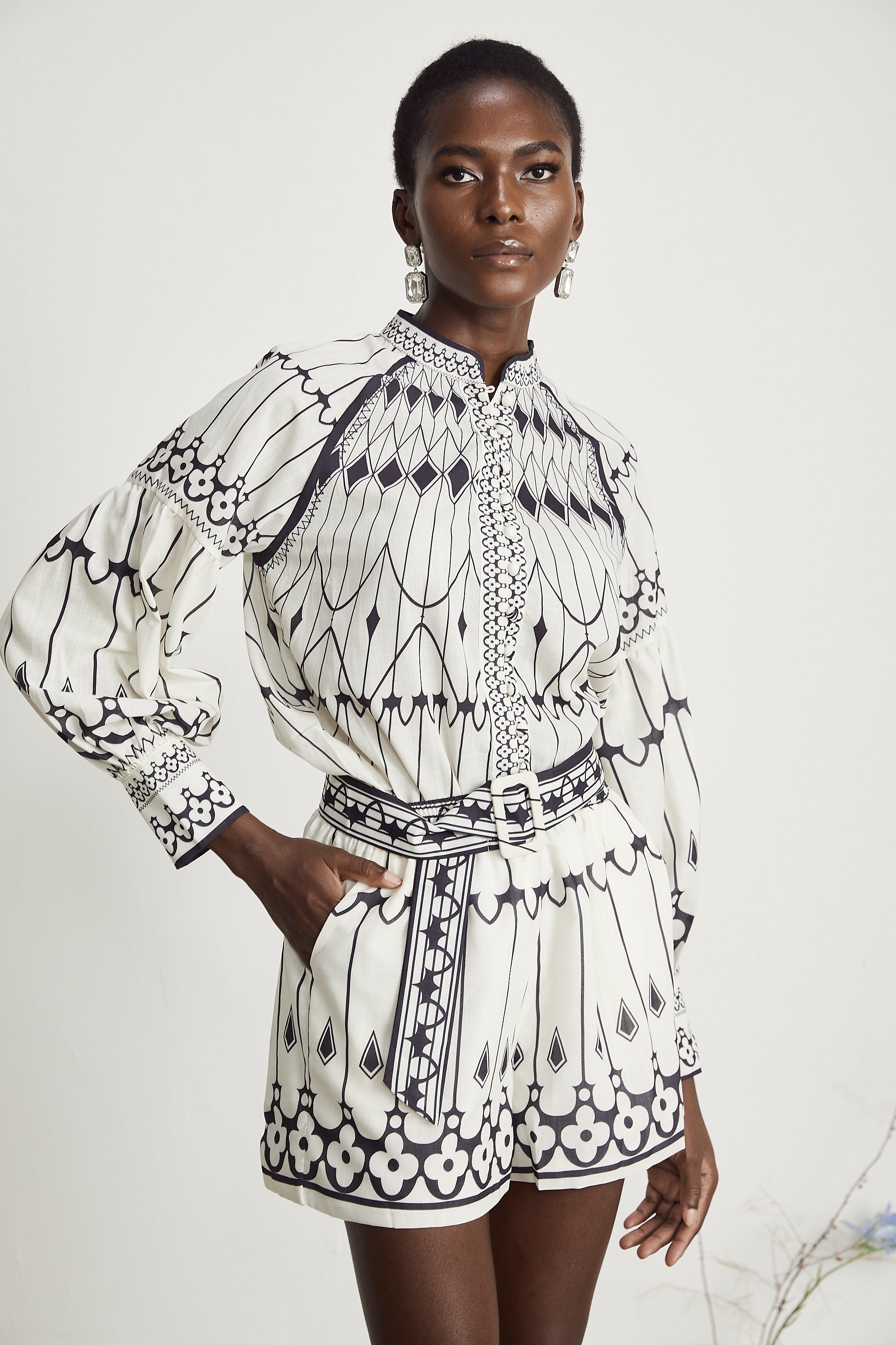 Allie Grafik Baskılı Gömlek Ve Şort Eşleştirme Seti