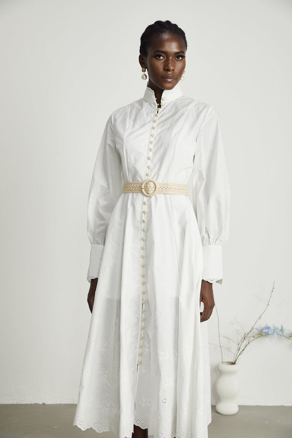 Apolline Dantel Şeritli Kemerli Bel Midi Elbise