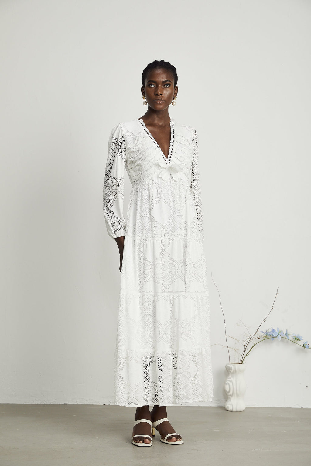 Ariane Suni Çiçek Süslemeli Dantel Midi Elbise