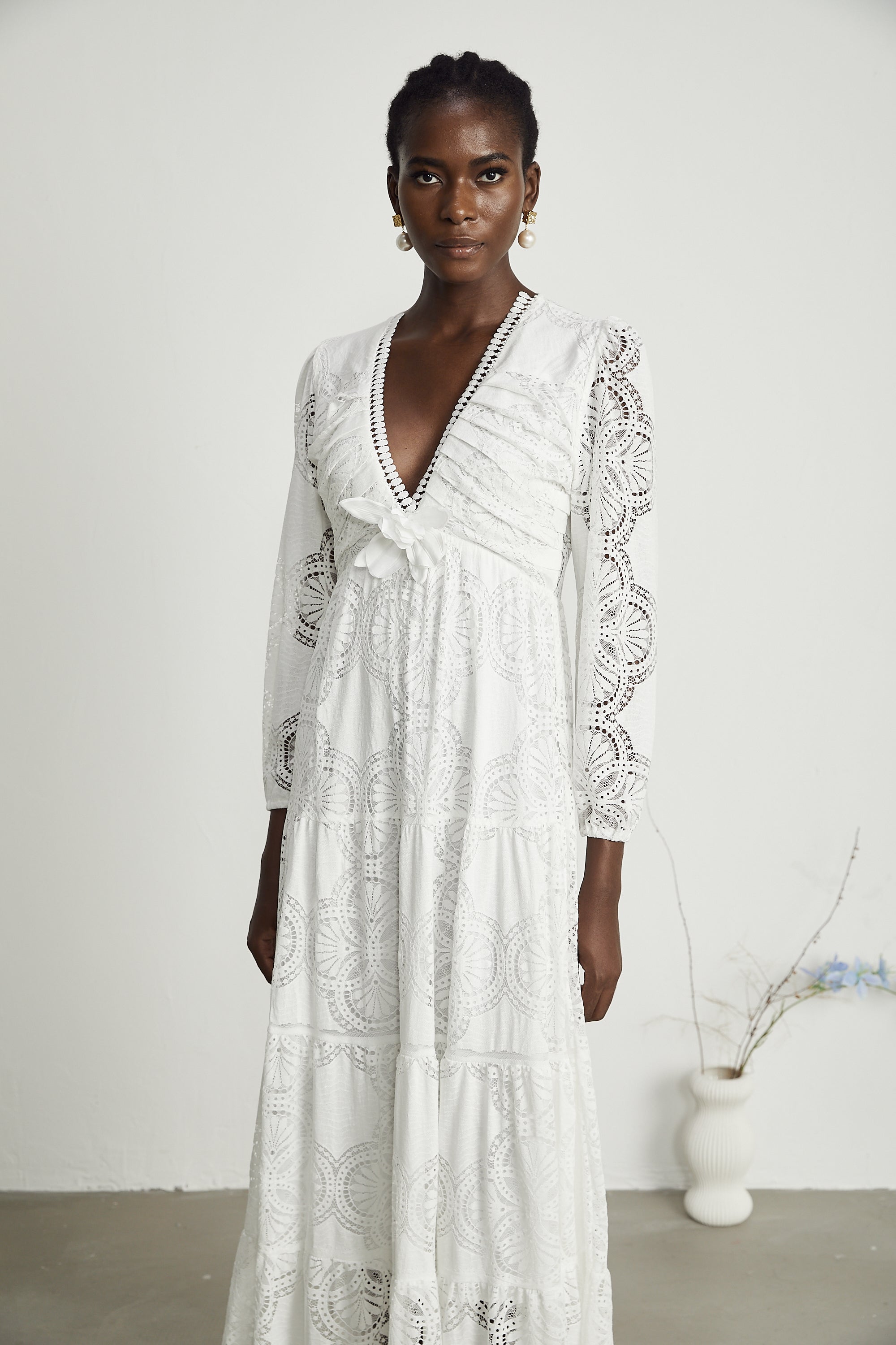 Ariane Suni Çiçek Süslemeli Dantel Midi Elbise