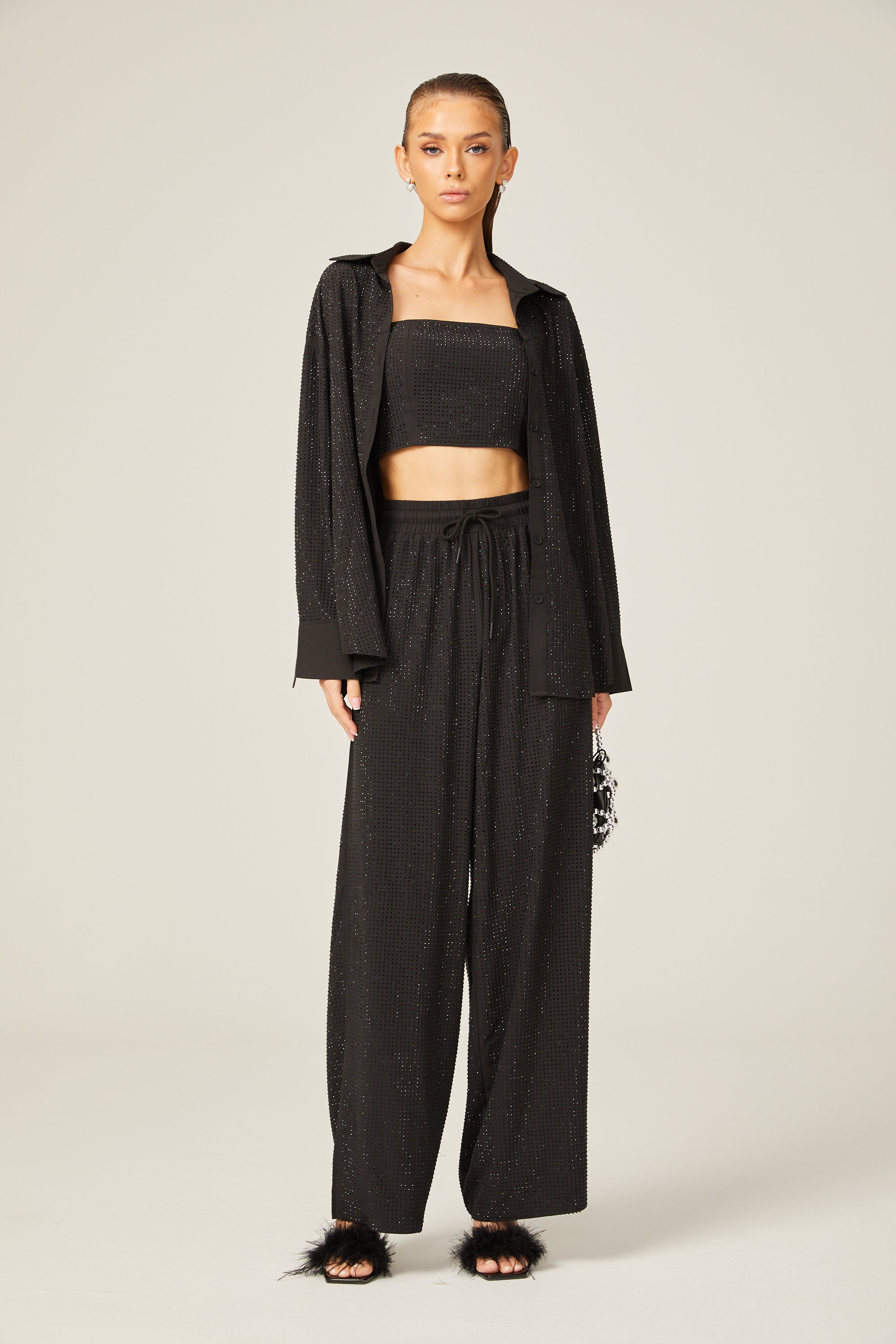 Ariane Yapay Elmaslarla Süslenmiş Gömlek Ve Üst Ve Pantolon Eşleştirme Seti