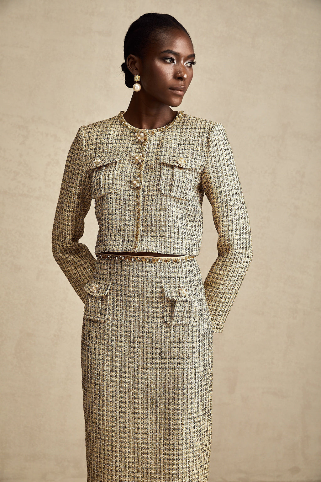 Aëlle Altın Rengi Tüvit Pullu Ceket Ve Etek Kombin Seti