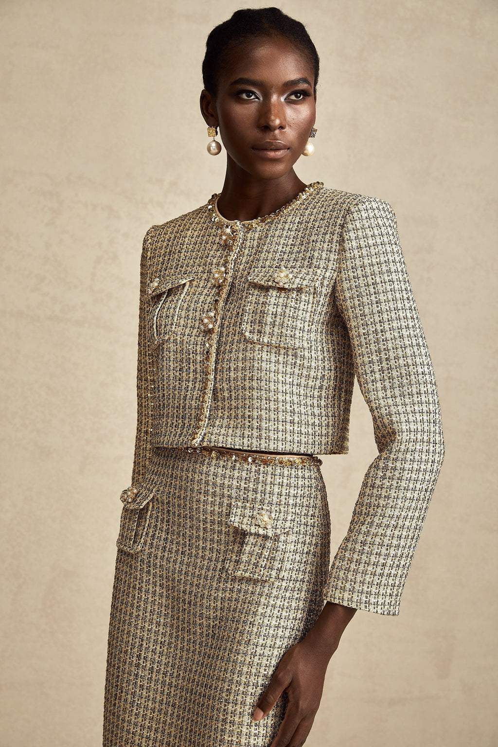 Aëlle Altın Rengi Tüvit Pullu Ceket Ve Etek Kombin Seti