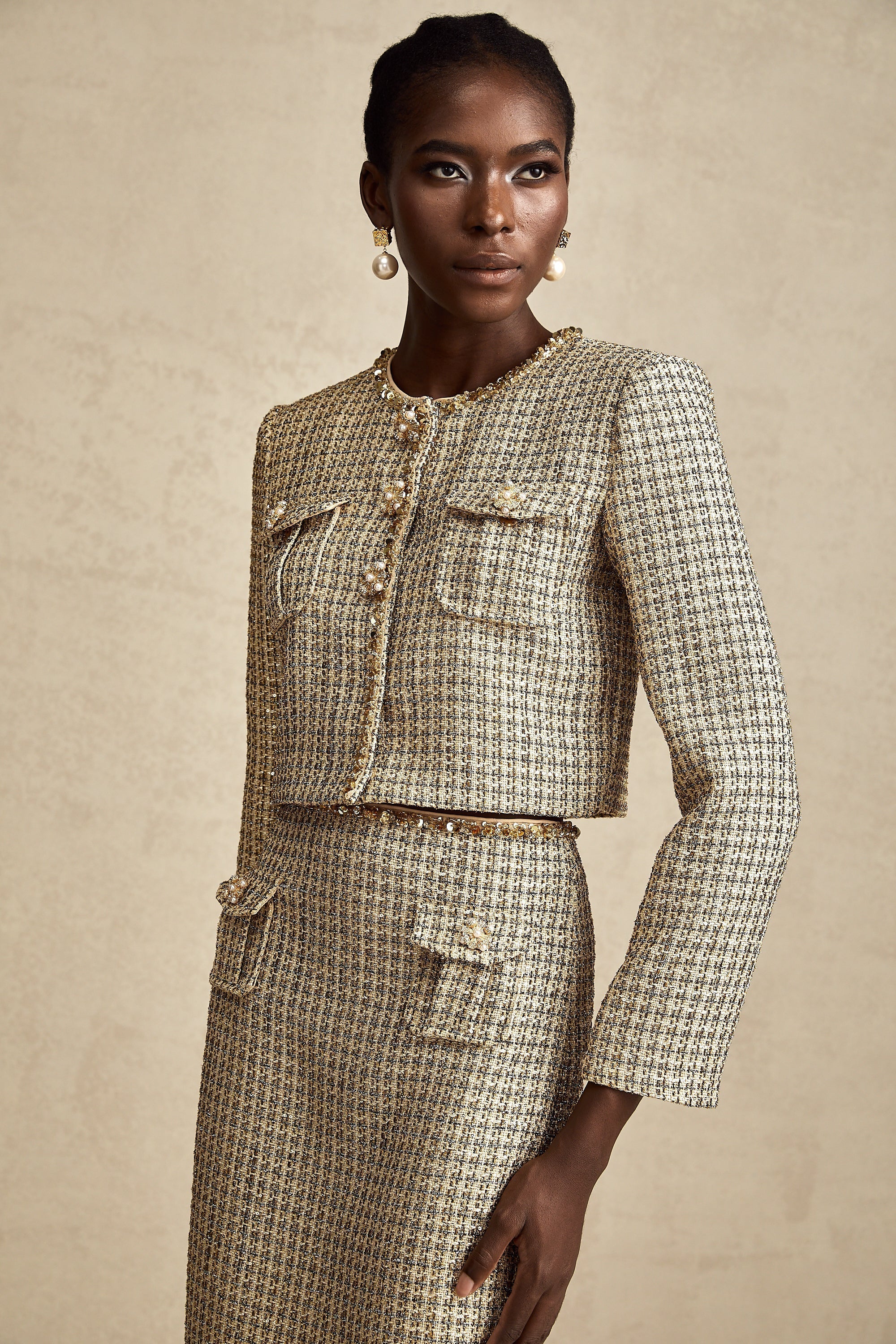 Aëlle Altın Rengi Tüvit Pullu Ceket Ve Etek Kombin Seti