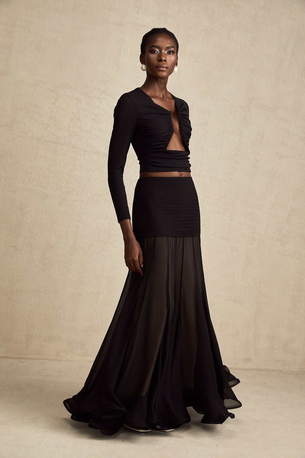 Anaïs Siyah Önü Açık Büzgülü Üst