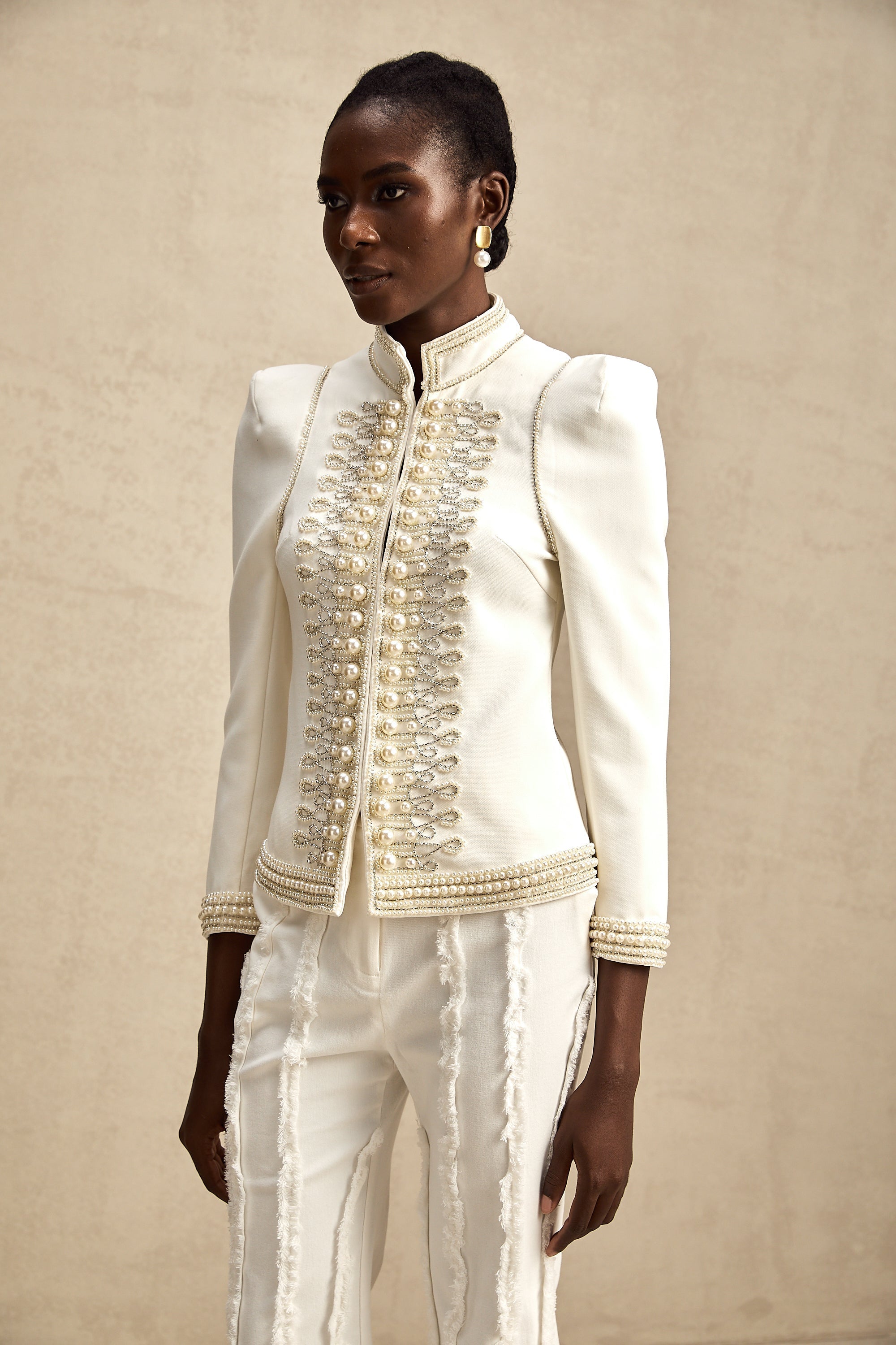 Aïda Boncuk İşlemeli Bedene Oturan Ceket