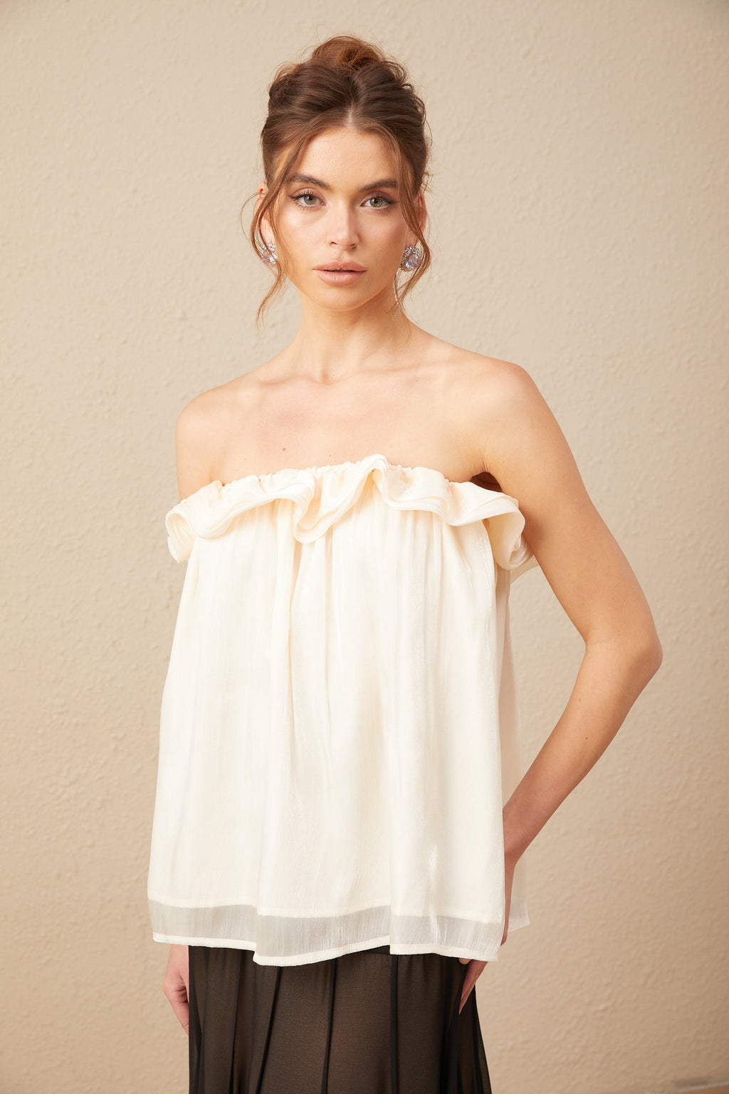 Adèle Omuzları Açık Fırfırlı Üst