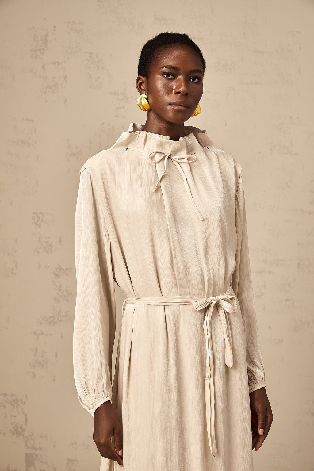 Agata Kendinden Kravatlı Tül Midi Elbise