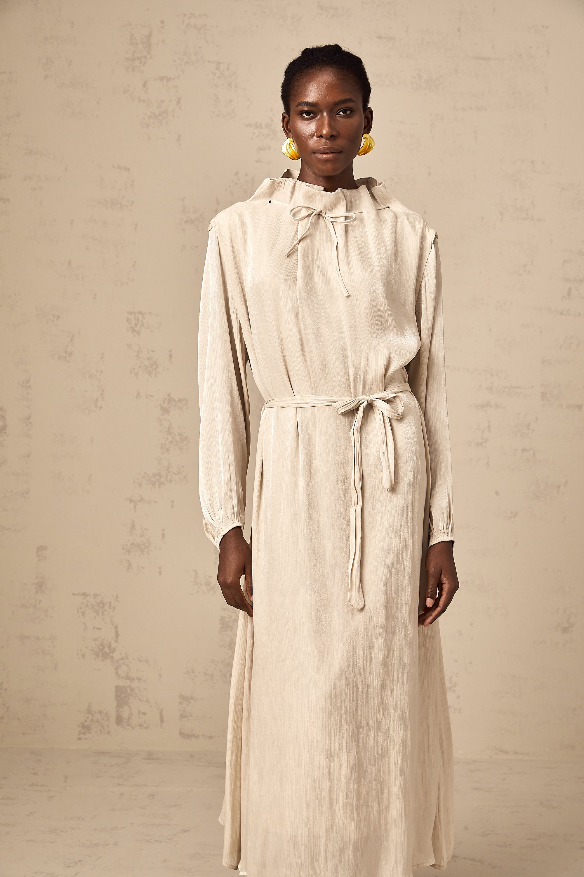 Agata Kendinden Kravatlı Tül Midi Elbise