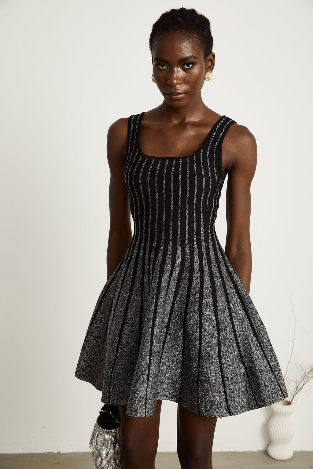 Anouk Siyah Parıltılı Kloş Mini Elbise