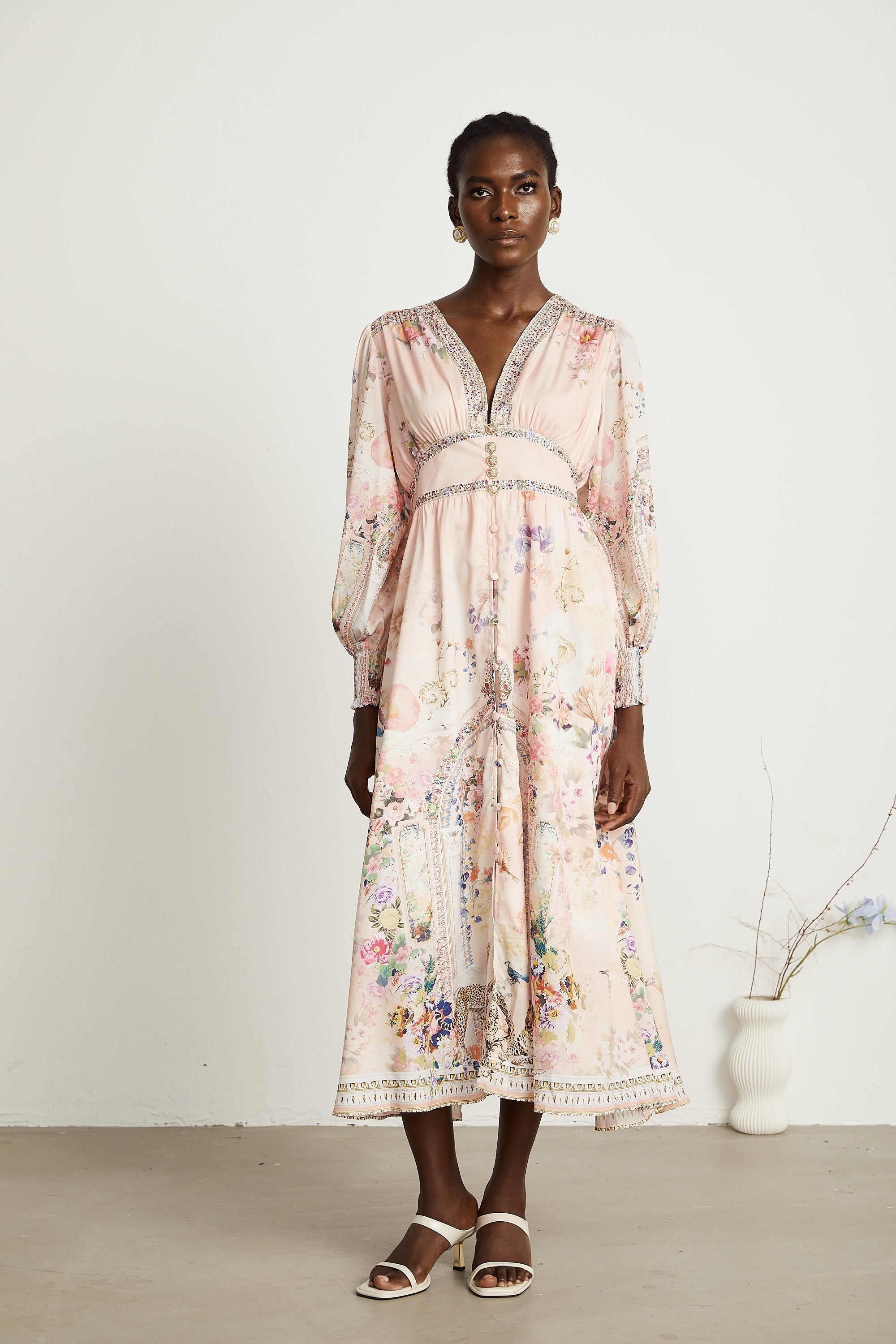 Audrey Grafik Yapay Elmaslarla Süslenmiş Midi Elbise