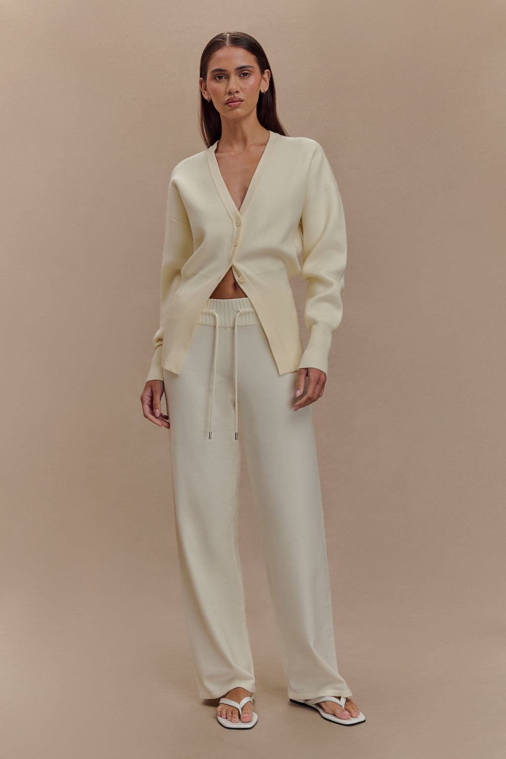 Alexia Düğmeli Büyük Beden Hırka - Fildişi