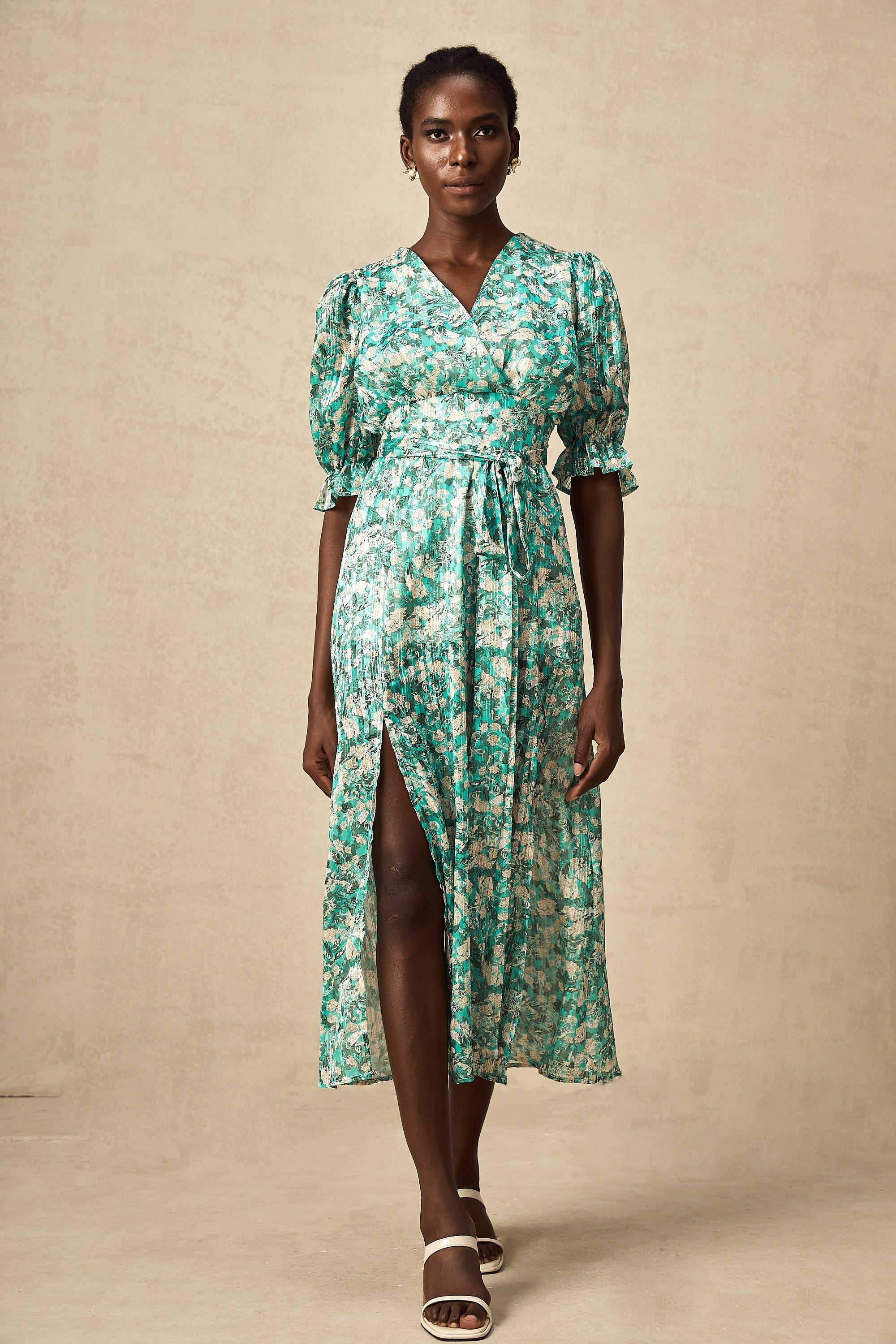 Alisa Yeşili Çiçek Desenli, Yırtmaçlı Midi Elbise