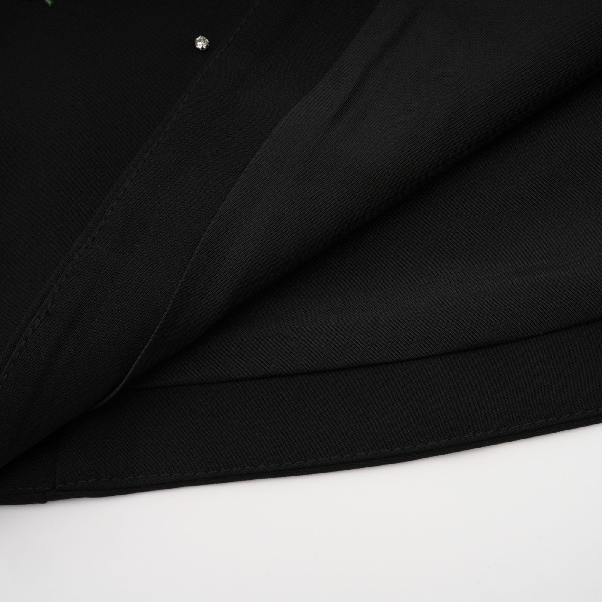 Ariane'İn Kristal İşlemeli Sırtı Açık Mini Elbisesi