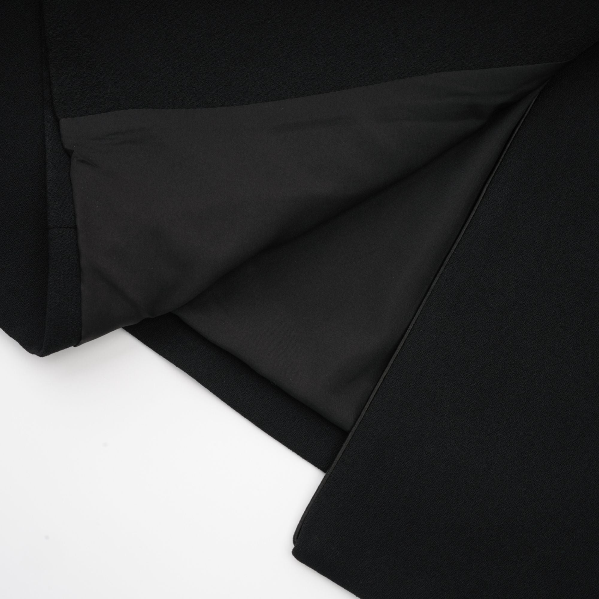 Aëlle Siyah Tek Sıra Düğmeli Uzun Kaban