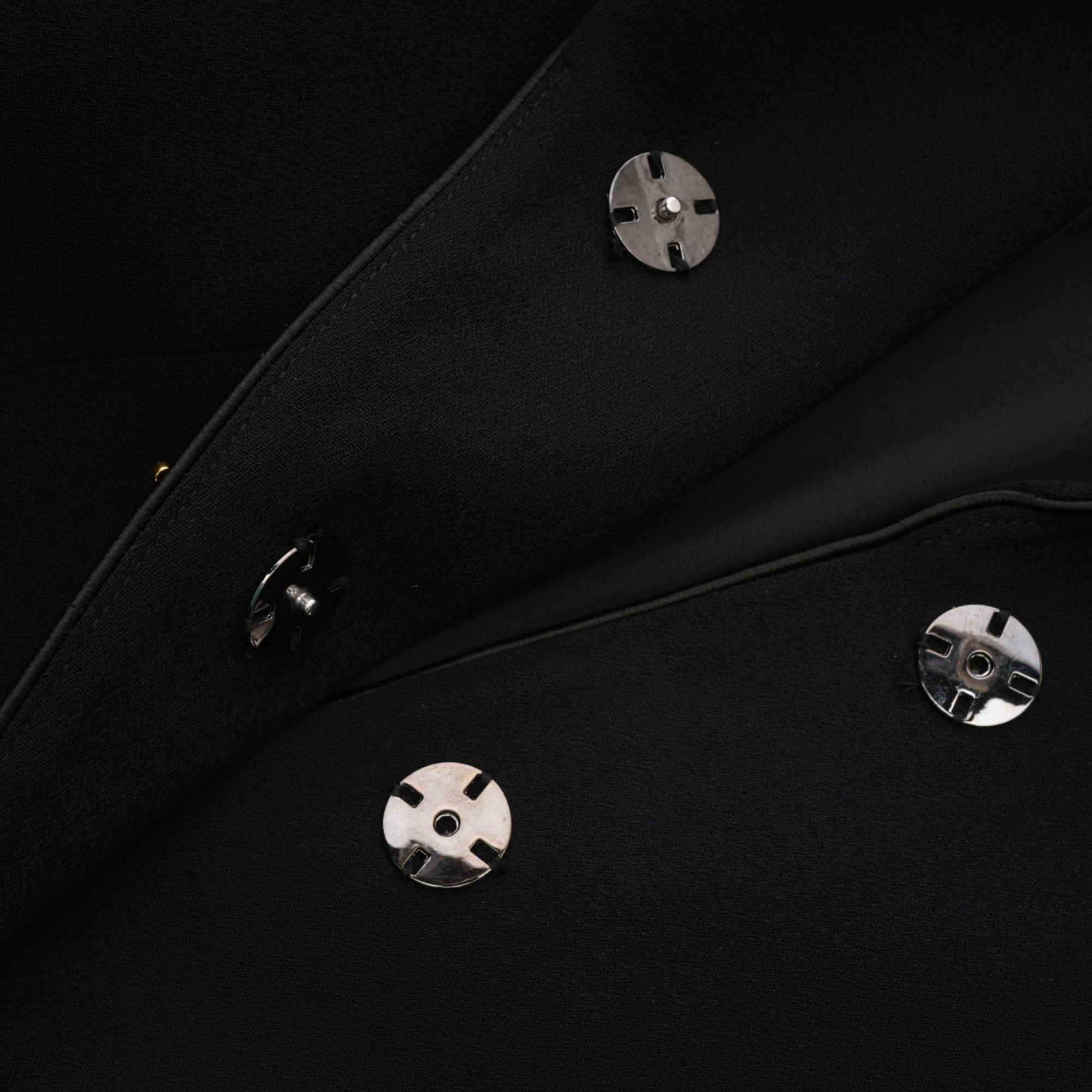 Aëlle Siyah Tek Sıra Düğmeli Uzun Kaban