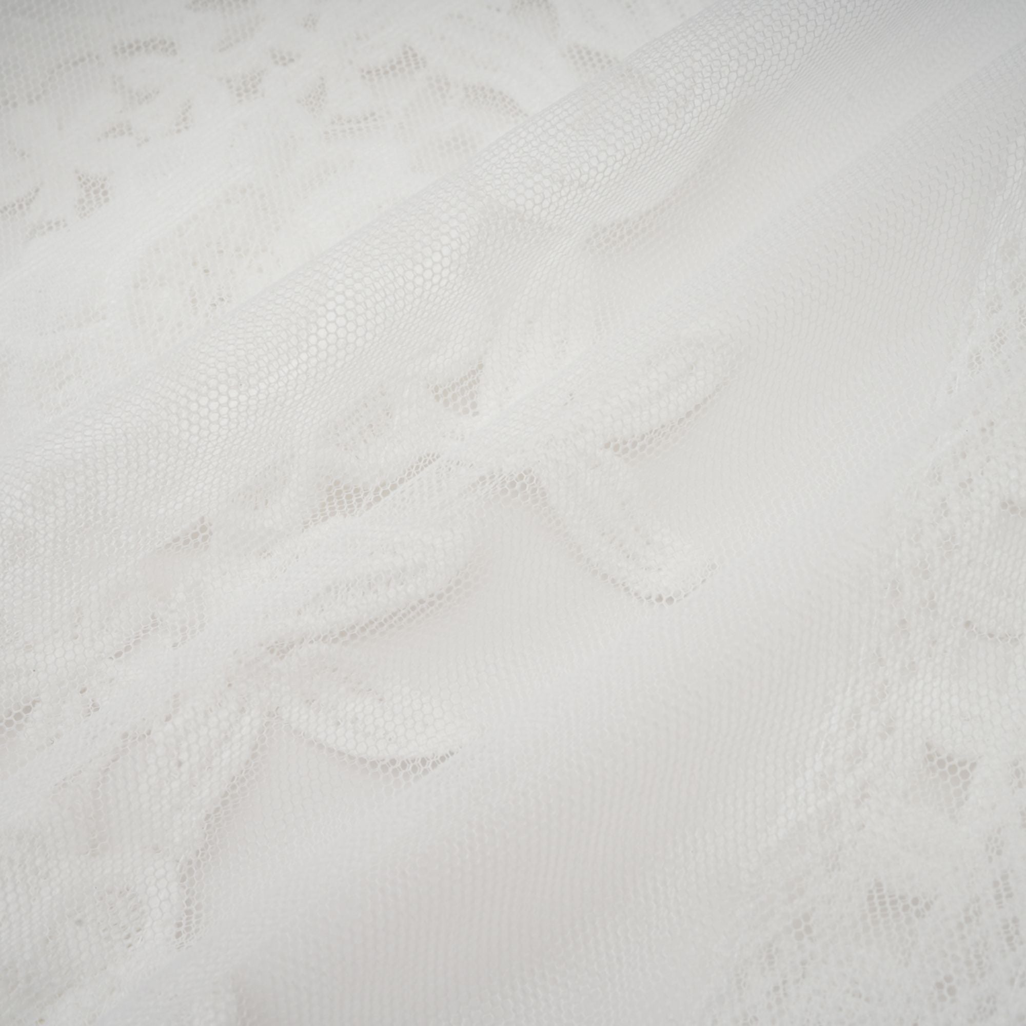 Aiza Çiçekli Yarı Transparan Üst