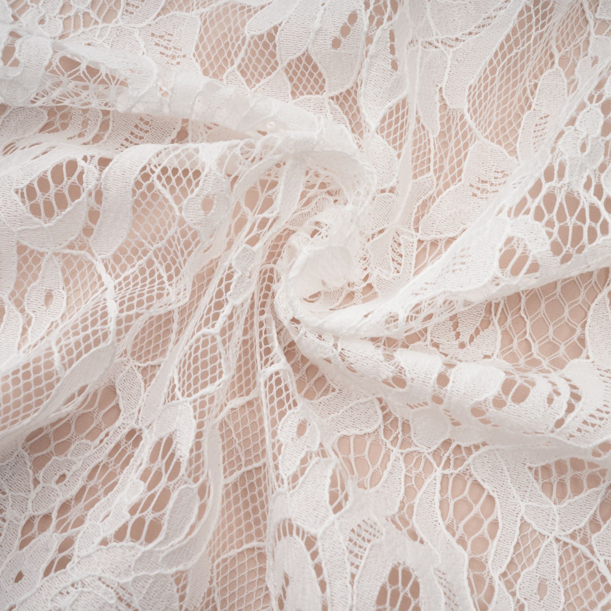 Arantxa Beyaz Dantel Pileli Maxi Elbise