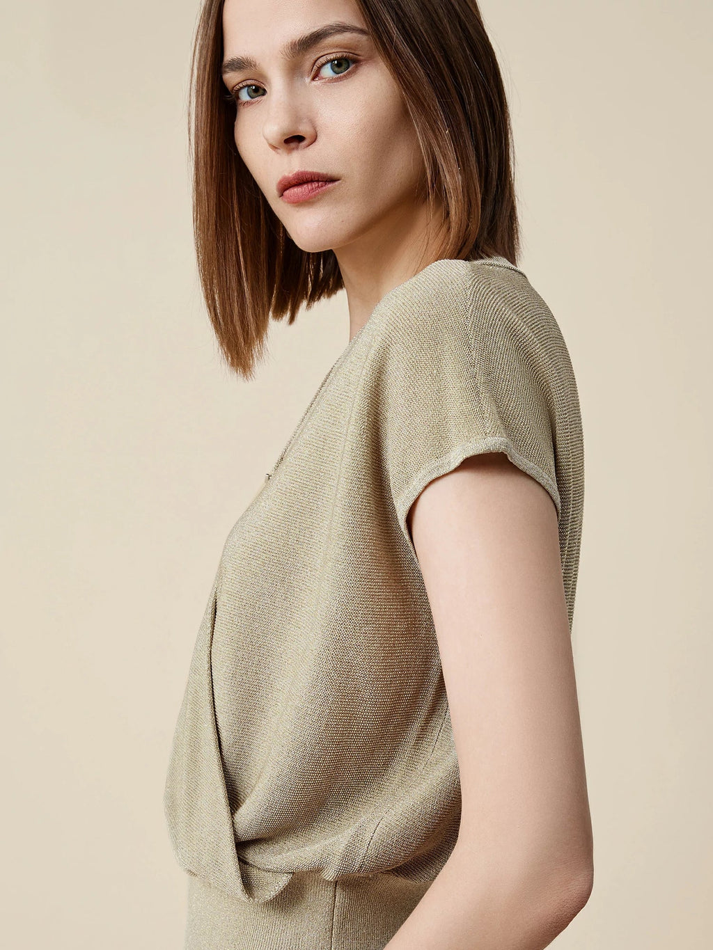 Altın Gümüş İplik Kısa Kollu Üst