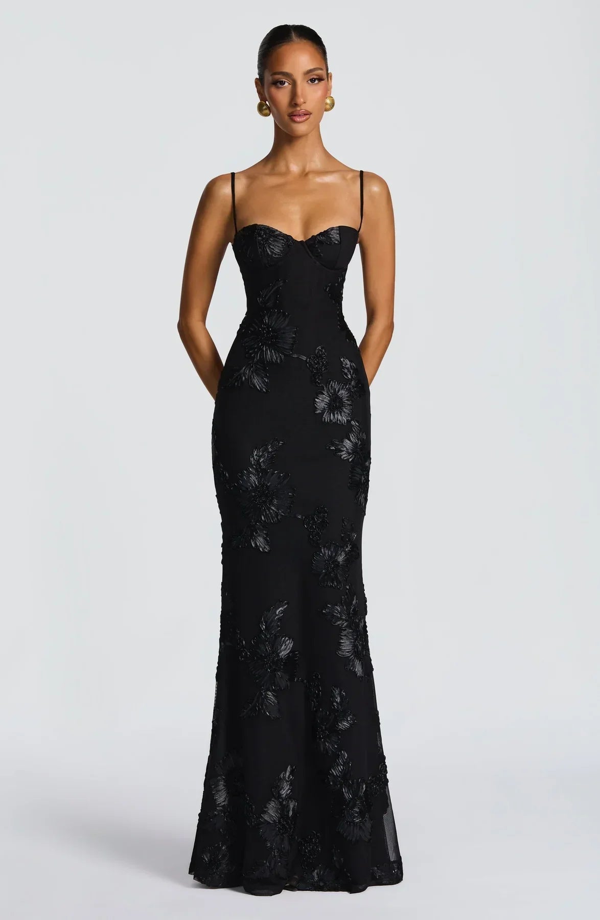 Abeline Çiçek Desenli Sırt Detaylı Maxi Elbise